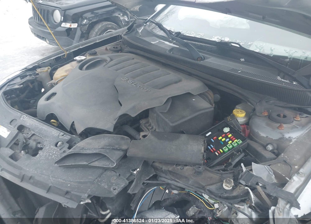 2014 CHRYSLER 200 VIN: 1C3CCBCG5EN135028