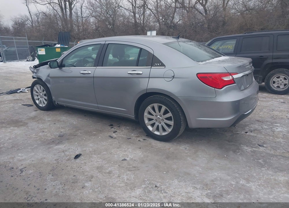 2014 CHRYSLER 200 VIN: 1C3CCBCG5EN135028
