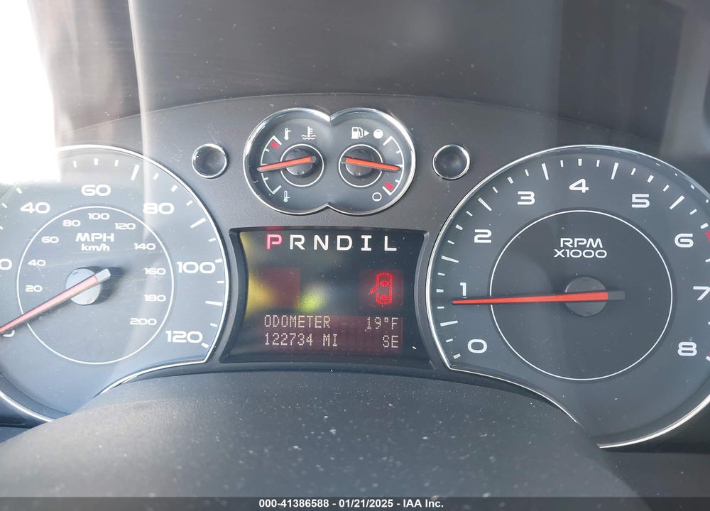 2008 PONTIAC TORRENT VIN: 2CKDL43F186068352