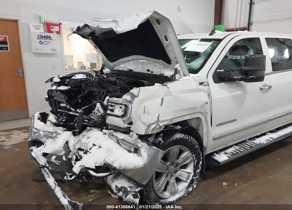 2018 GMC SIERRA 1500 VIN: 3GTU2NEC1JG369765