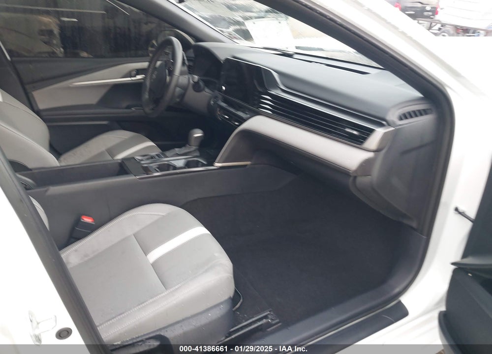 2025 TOYOTA CAMRY VIN: 4T1DAACK2SU035390