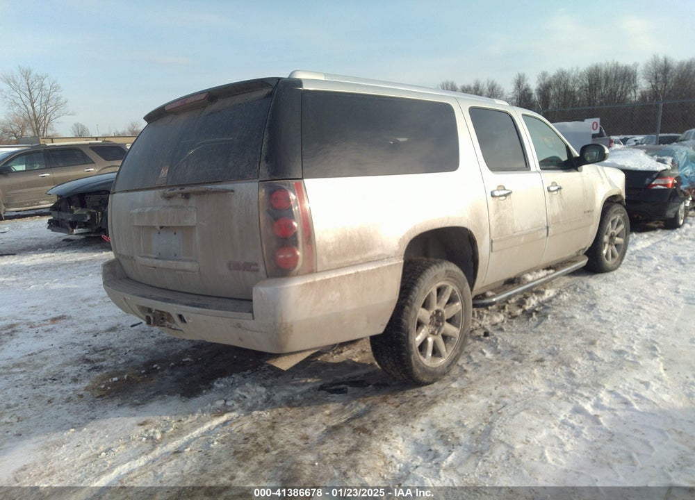 2014 GMC YUKON XL 1500 DENALI VIN: 1GKS2MEF9ER107188