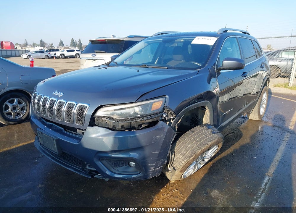 2019 JEEP CHEROKEE LATITUDE FWD VIN: 1C4PJLCB7KD396448