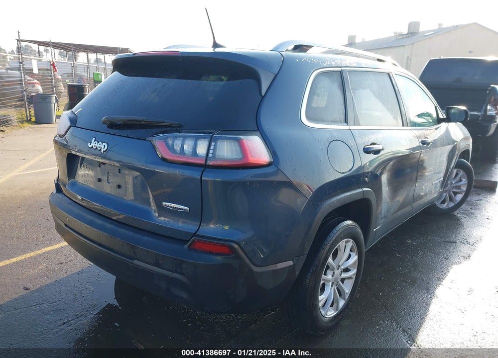 2019 JEEP CHEROKEE LATITUDE FWD VIN: 1C4PJLCB7KD396448
