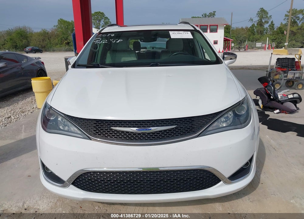 2019 CHRYSLER PACIFICA LIMITED VIN: 2C4RC1GG6KR552067