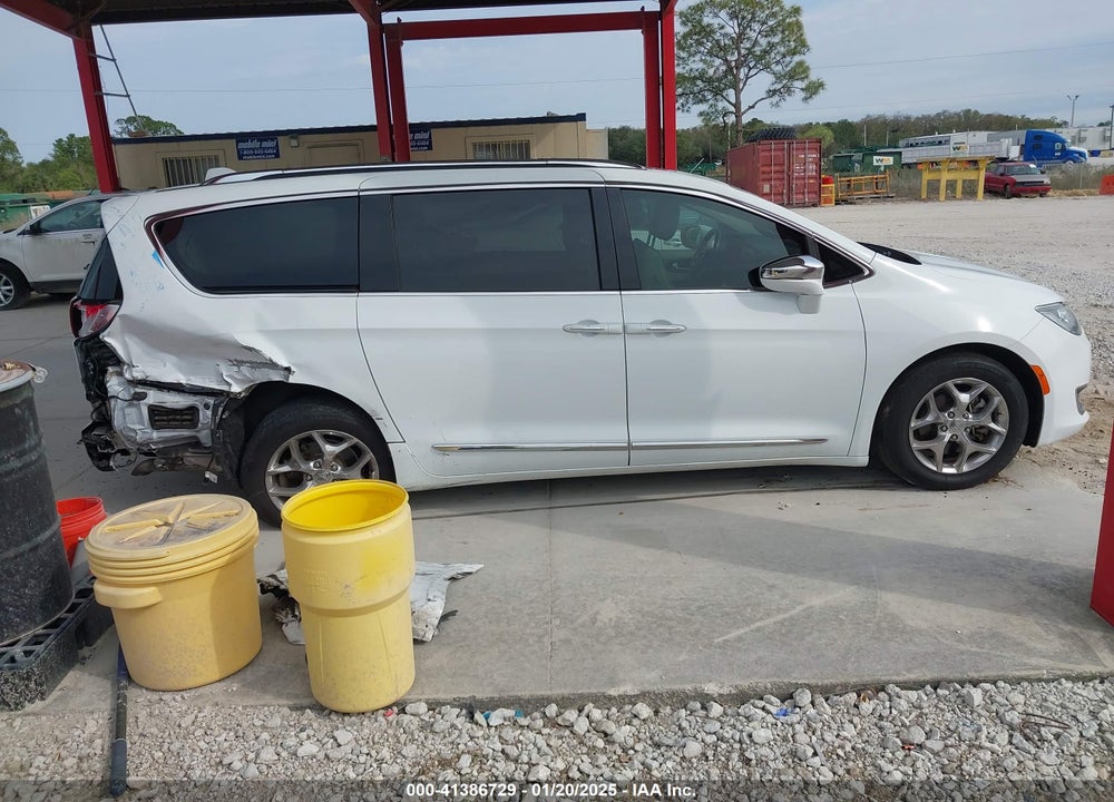 2019 CHRYSLER PACIFICA LIMITED VIN: 2C4RC1GG6KR552067