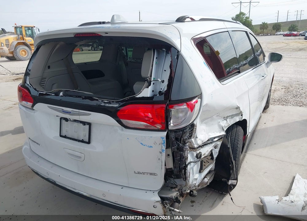 2019 CHRYSLER PACIFICA LIMITED VIN: 2C4RC1GG6KR552067