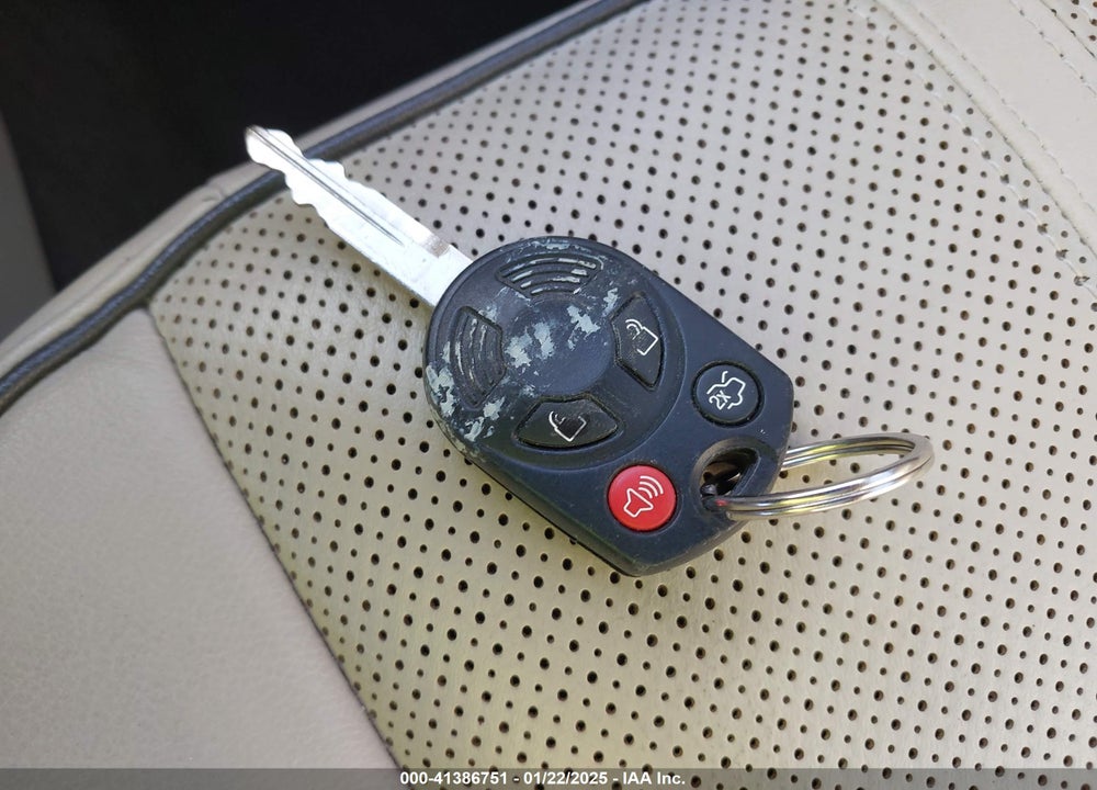 2012 LINCOLN MKZ VIN: 3LNHL2GC2CR832770