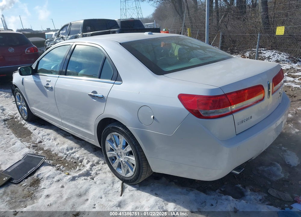 2012 LINCOLN MKZ VIN: 3LNHL2GC2CR832770