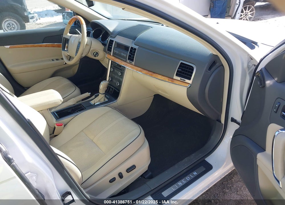 2012 LINCOLN MKZ VIN: 3LNHL2GC2CR832770