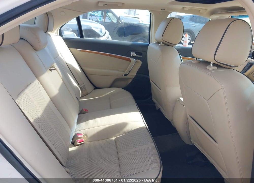 2012 LINCOLN MKZ VIN: 3LNHL2GC2CR832770