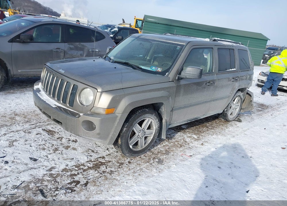 2008 JEEP PATRIOT SPORT VIN: 1J8FF28W68D572233