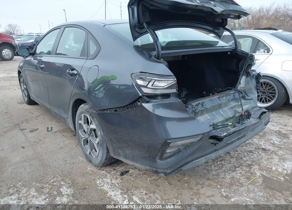 2019 KIA FORTE VIN: 3KPF24AD5KE135515