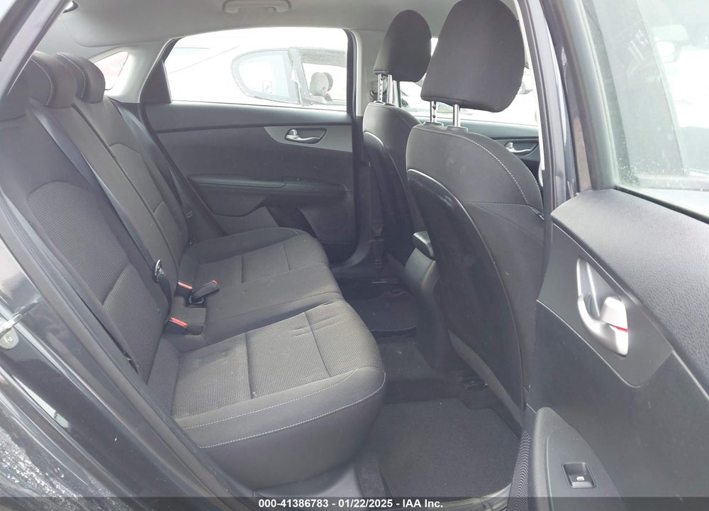 2019 KIA FORTE VIN: 3KPF24AD5KE135515