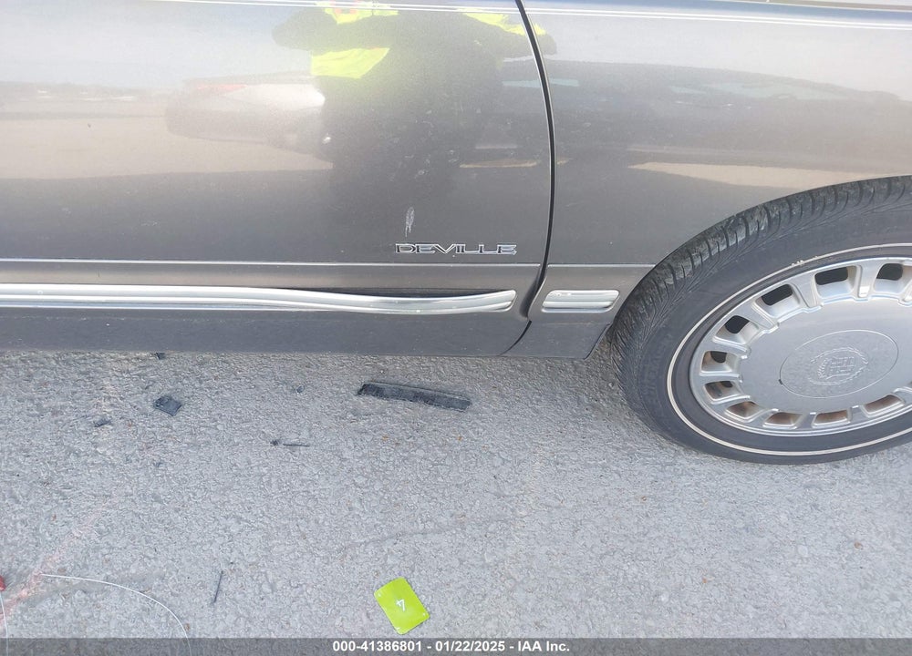 1998 CADILLAC DEVILLE STANDARD VIN: 1G6KD54Y4WU757305