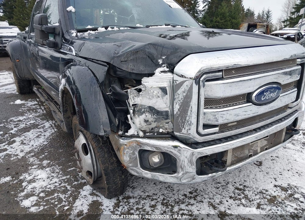 2015 FORD F-350 LARIAT VIN: 1FT8W3DT4FEA29780