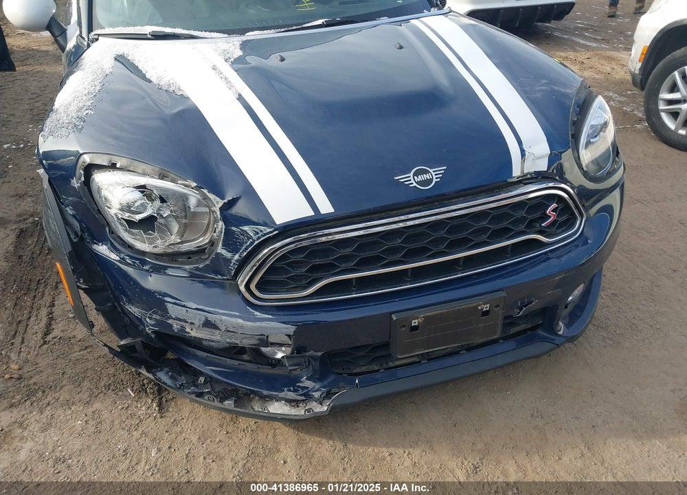 2019 MINI COUNTRYMAN COOPER S VIN: WMZYT5C59K3E64522