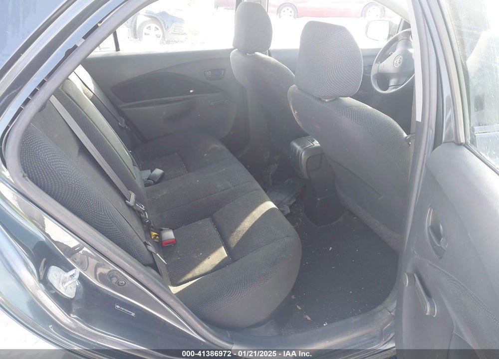 2009 TOYOTA YARIS VIN: JTDBT903594055886