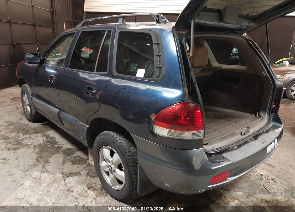 2005 HYUNDAI SANTA FE GLS VIN: KM8SC13DX5U857846