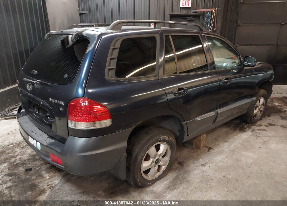 2005 HYUNDAI SANTA FE GLS VIN: KM8SC13DX5U857846