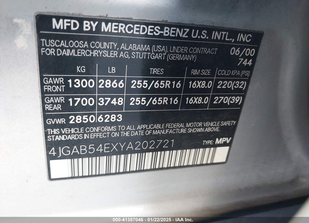 2000 MERCEDES-BENZ ML 320 VIN: 4JGAB54EXYA202721