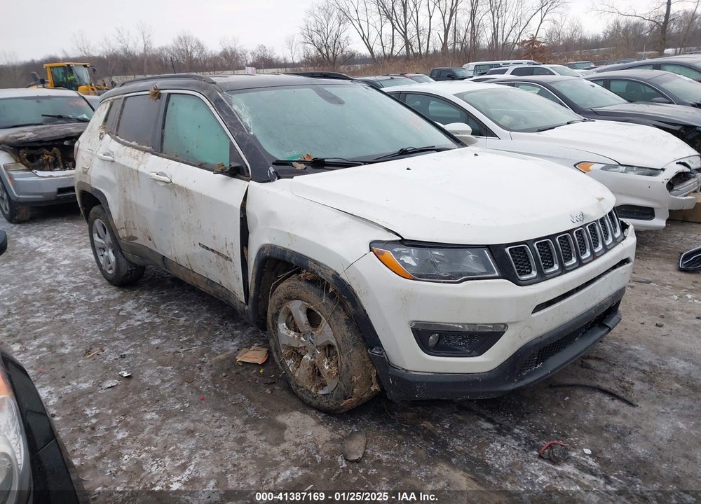 2018 JEEP COMPASS LATITUDE 4X4 VIN: 3C4NJDBB3JT307076