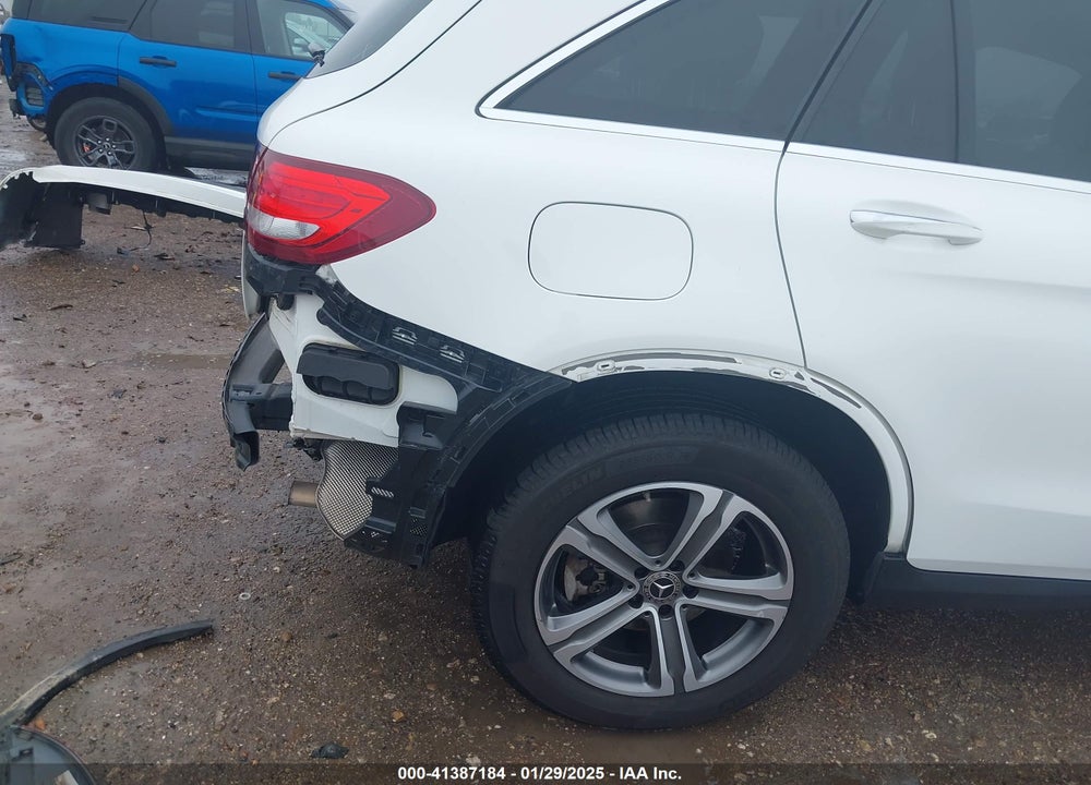 2019 MERCEDES-BENZ GLC 300 VIN: WDC0G4JB6KF587009