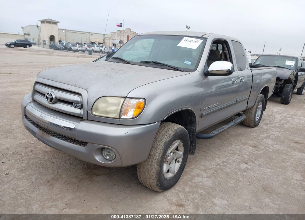 2004 TOYOTA TUNDRA SR5 V8 VIN: 5TBRT34124S451400