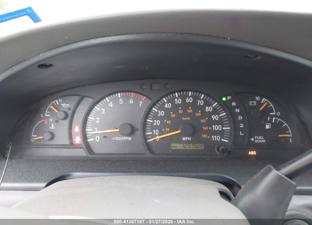 2004 TOYOTA TUNDRA SR5 V8 VIN: 5TBRT34124S451400