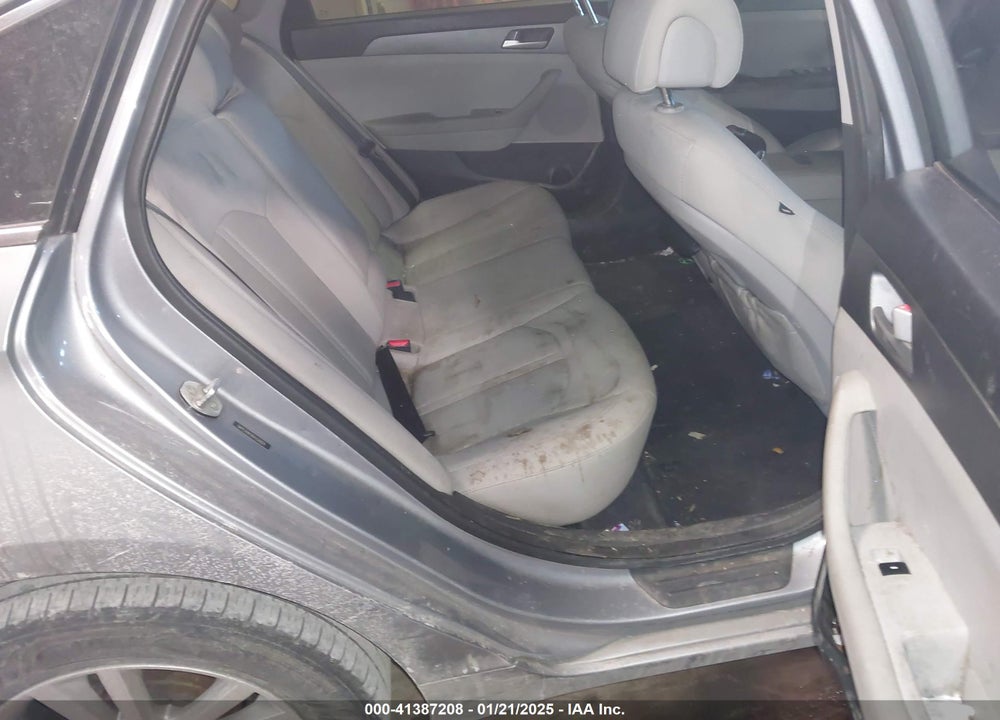 2016 HYUNDAI SONATA VIN: 5NPE24AF9GH326824
