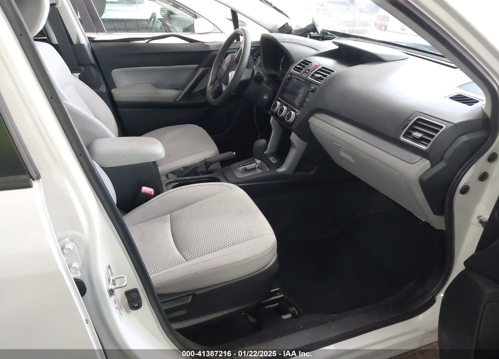 2018 SUBARU FORESTER 2.5I PREMIUM VIN: JF2SJAGC2JH593778