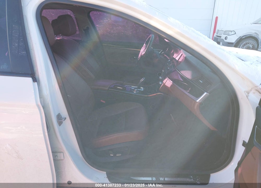 2013 BMW 528I VIN: WBAXH5C56DDW16146