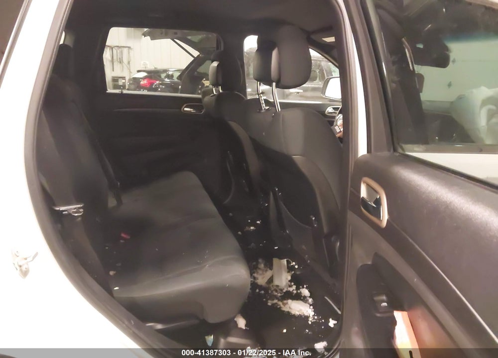 2015 JEEP GRAND CHEROKEE LAREDO VIN: 1C4RJFAGXFC908773