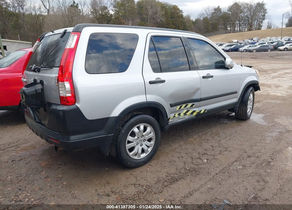 2005 HONDA CR-V EX VIN: SHSRD78815U305328