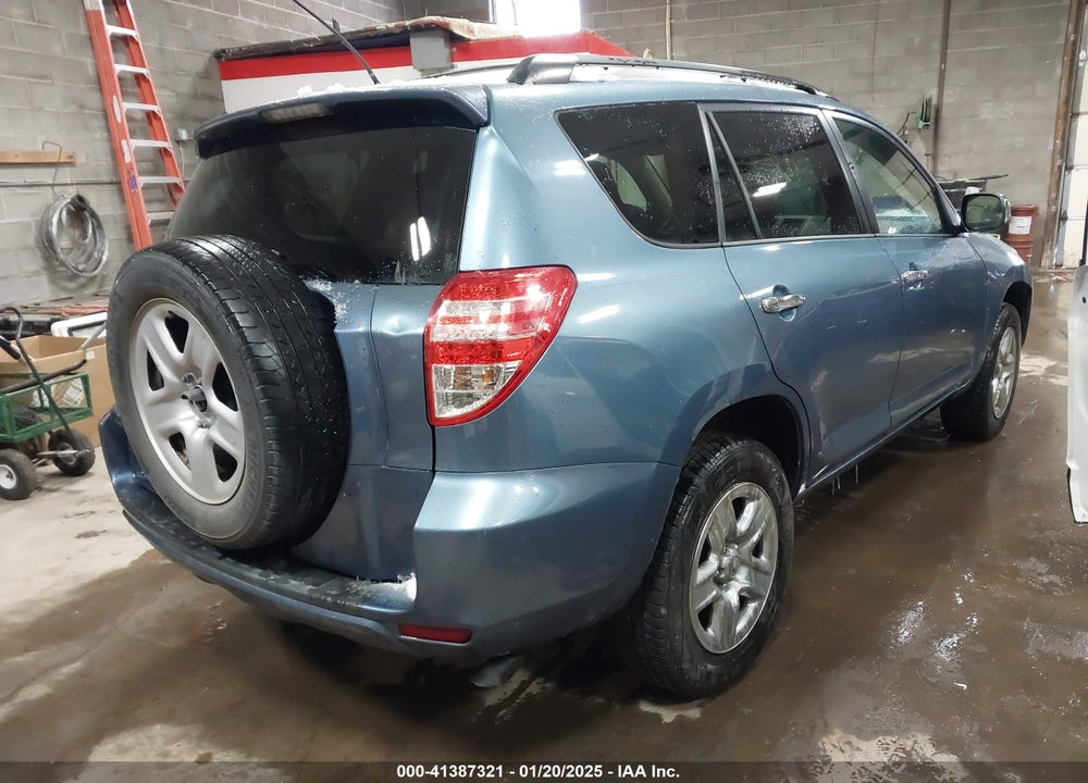 2011 TOYOTA RAV4 VIN: 2T3ZF4DV4BW090710