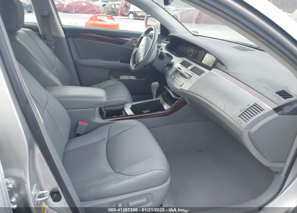 2009 TOYOTA AVALON VIN: 4T1BK36B69U329378