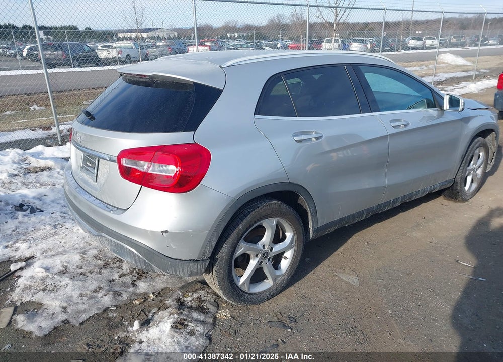 2018 MERCEDES-BENZ GLA 250 VIN: WDCTG4EBXJJ409901