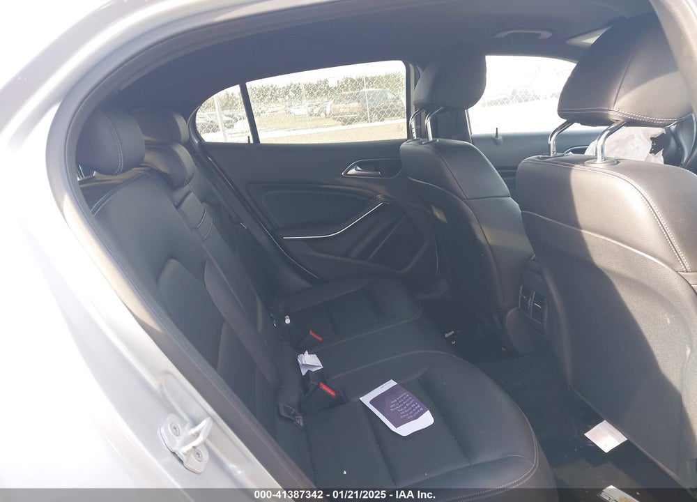 2018 MERCEDES-BENZ GLA 250 VIN: WDCTG4EBXJJ409901