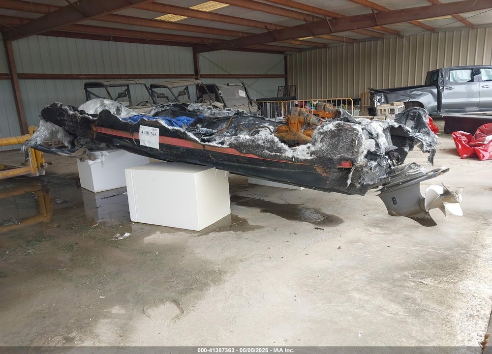 2011 REGAL OTHER VIN: RGMGE276F011