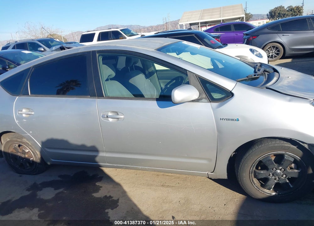2008 TOYOTA PRIUS VIN: JTDKB20U983304844