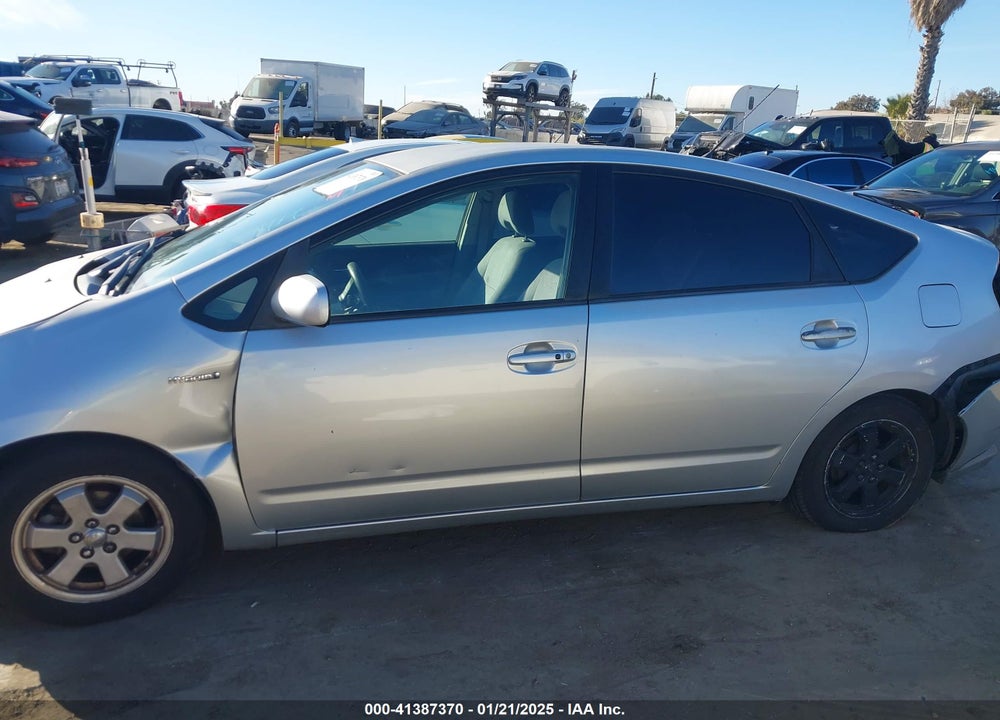 2008 TOYOTA PRIUS VIN: JTDKB20U983304844