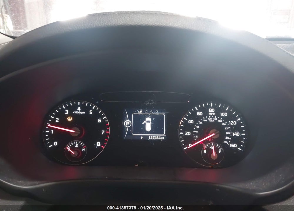 2017 KIA SORENTO 2.4L LX VIN: 5XYPGDA33HG271411