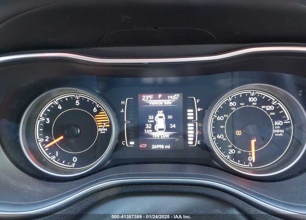 2019 JEEP CHEROKEE LATITUDE FWD VIN: 1C4PJLCB7KD171236