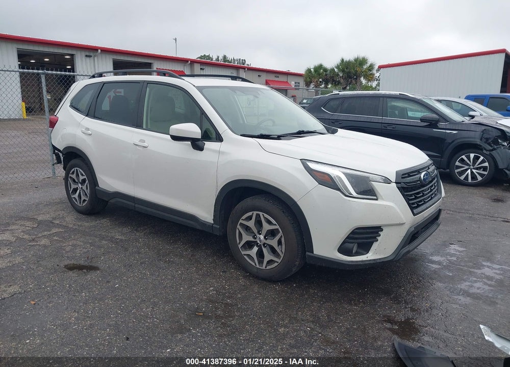 2023 SUBARU FORESTER PREMIUM VIN: JF2SKAEC4PH423558