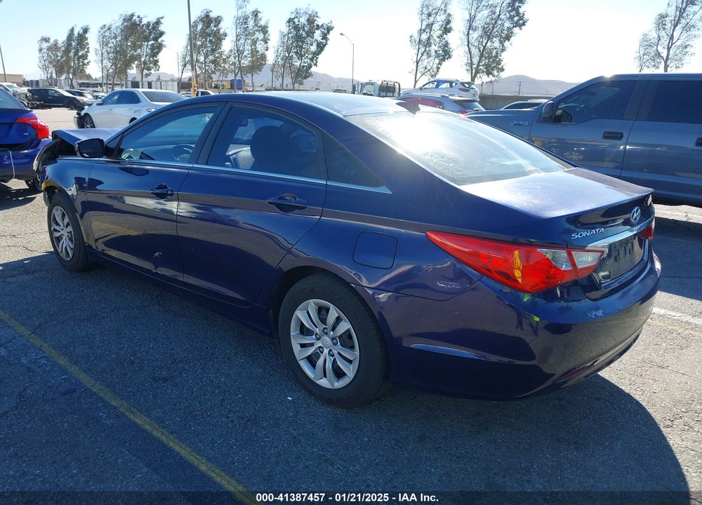 2013 HYUNDAI SONATA GLS VIN: 5NPEB4AC2DH601130