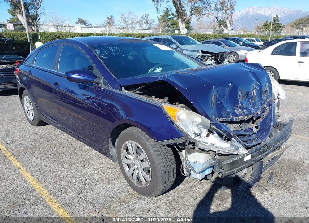 2013 HYUNDAI SONATA GLS VIN: 5NPEB4AC2DH601130