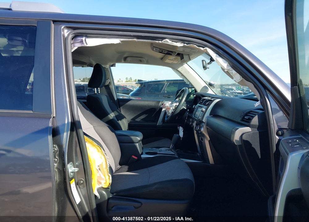 2018 TOYOTA 4RUNNER SR5 VIN: JTEZU5JR6J5169851