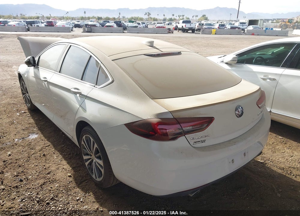 2018 BUICK REGAL SPORTBACK VIN: W04GP6SXXJ1124449