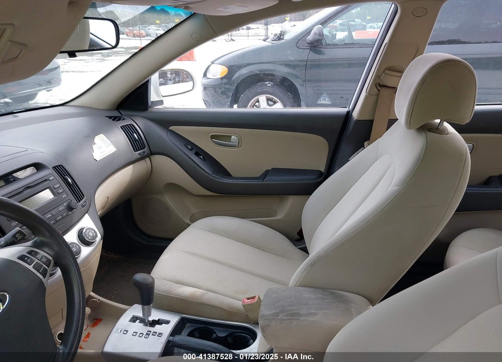 2008 HYUNDAI ELANTRA VIN: KMHDU46D78U428753