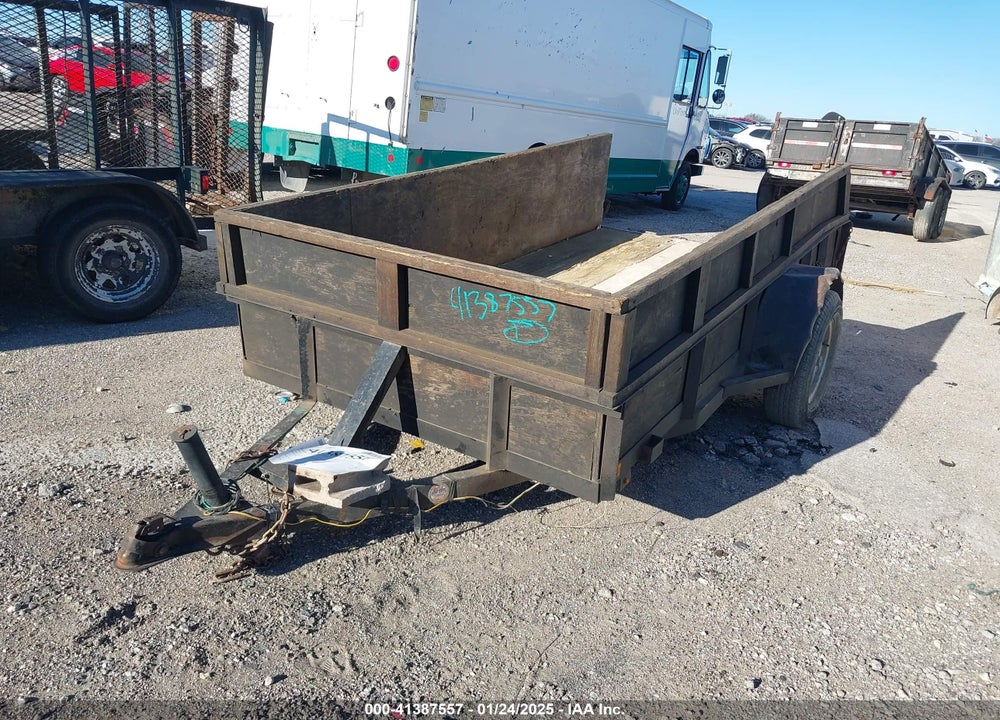 2018 CMC TRAILER VIN: 5VNBU1016JT191042